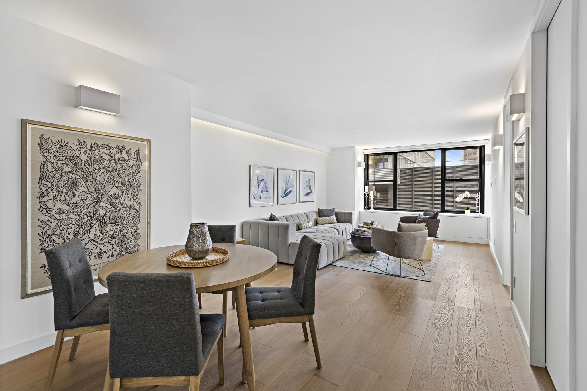 117 East 57th Street, Unit 21H Manhattan, NY 10022 - Photo 1 of 27