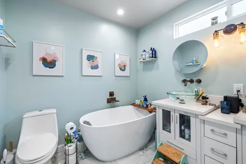 $1,395,000 | 9232 South 8th Avenue, Inglewood, CA 90305