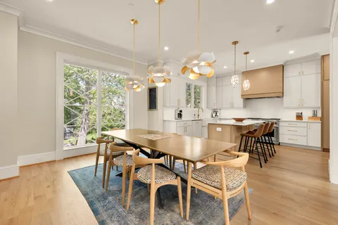 $4,100,000 | 5537 Hawthorne Place Northwest, Washington, DC 20016