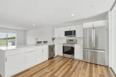 $519,999 | 93 Corsair Drive, Millville, NJ 08332