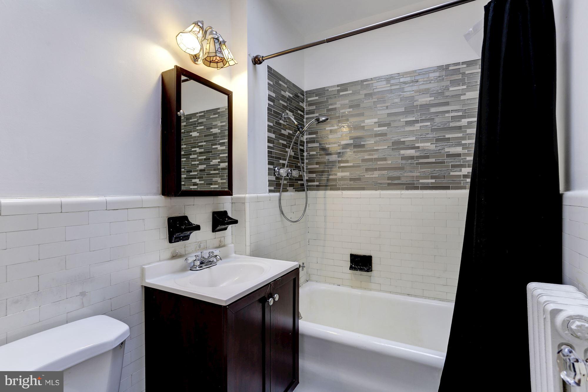 1015 Quebec Place Northwest Washington, DC 20010 - Photo 22 of 25