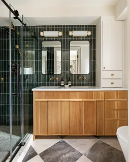 a view of a livingroom with furniture