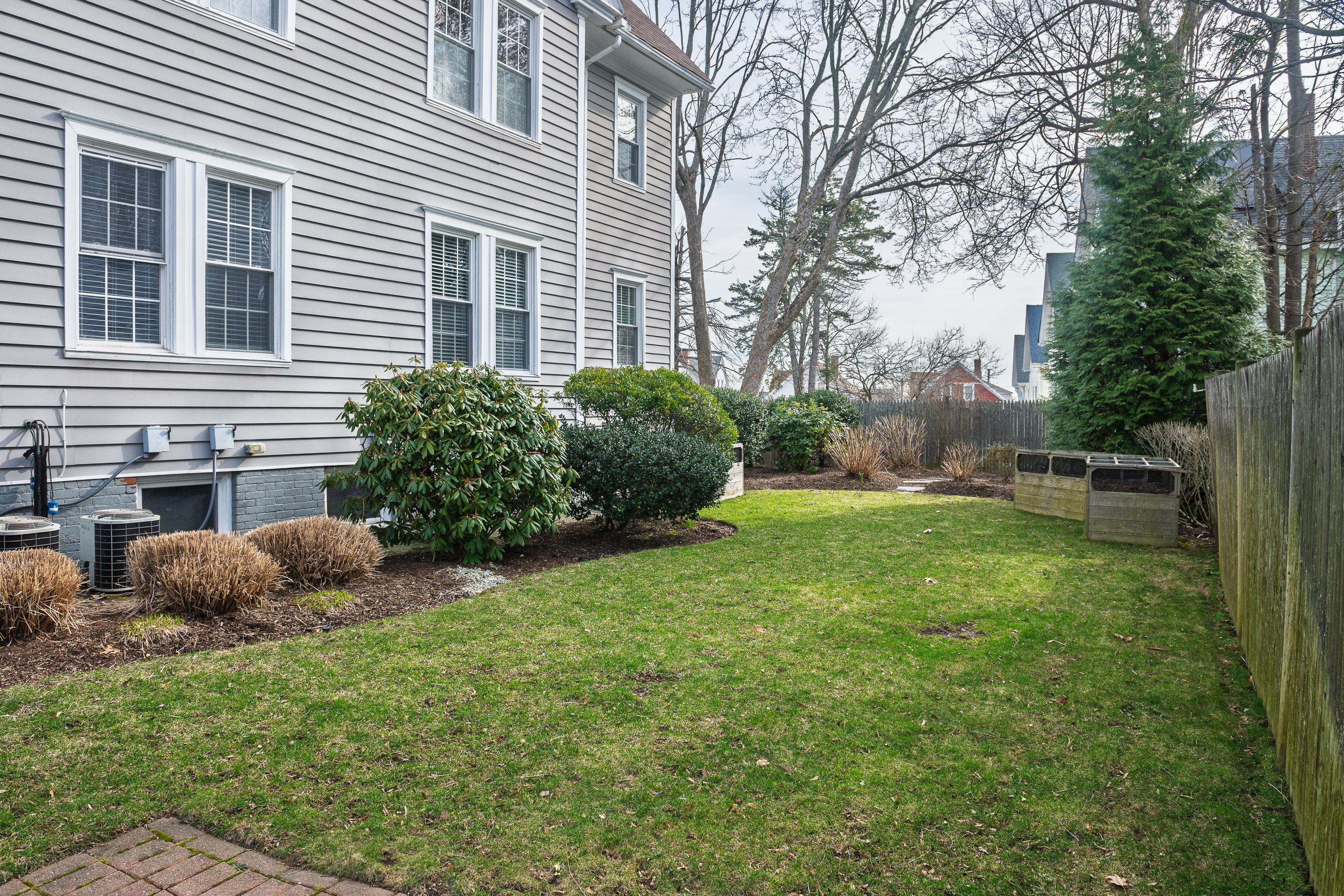 121 Governor Street, Unit 1 Providence, RI 02906 - Photo 24 of 29