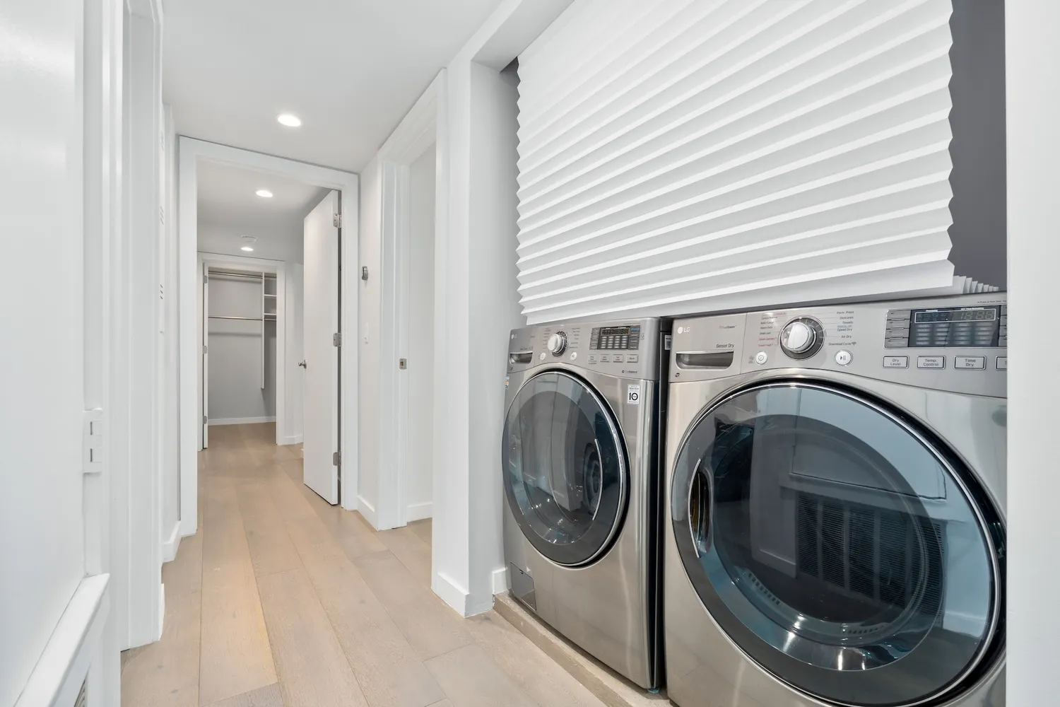 $1,025,000 | 1129 Larrabee Street, Unit 6, West Hollywood, CA 90069