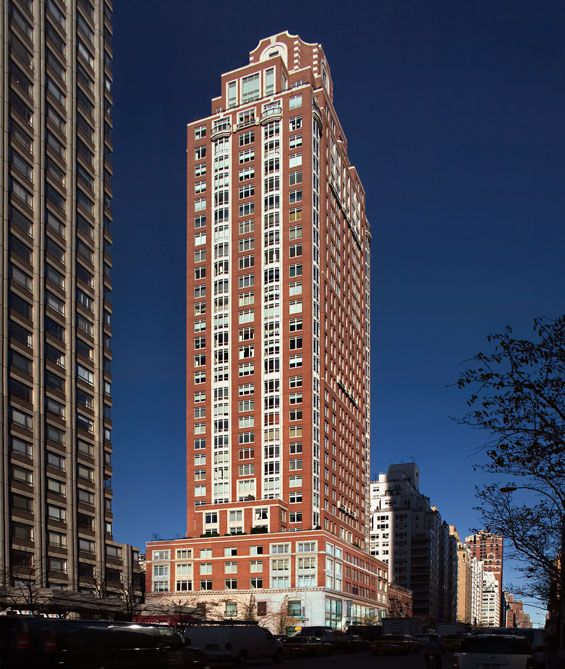 181 East 65th Street, Unit 5B Manhattan, NY 10065 - Photo 11 of 14 a front view of a building