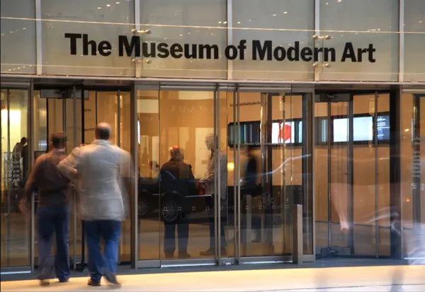 $8,895 | 101 West 55th Street, Unit 711 | Midtown Central