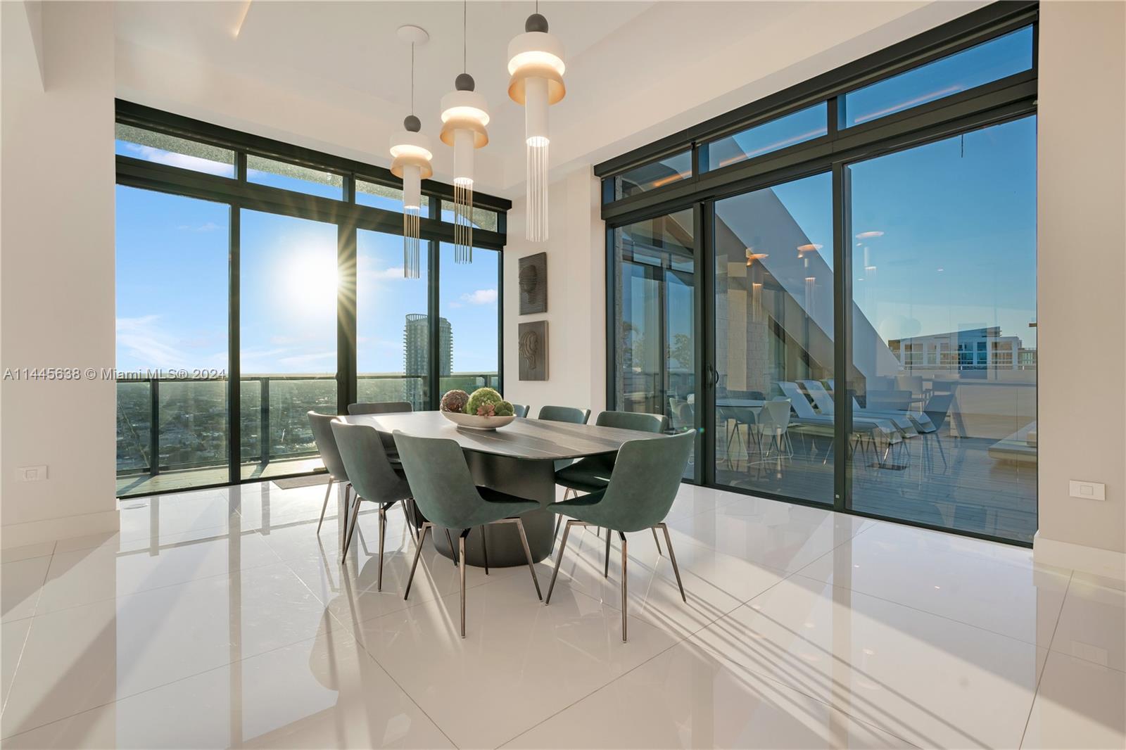 88 Southwest 7th Street, Unit PH4303 Miami, FL 33130 - Photo 11 of 97