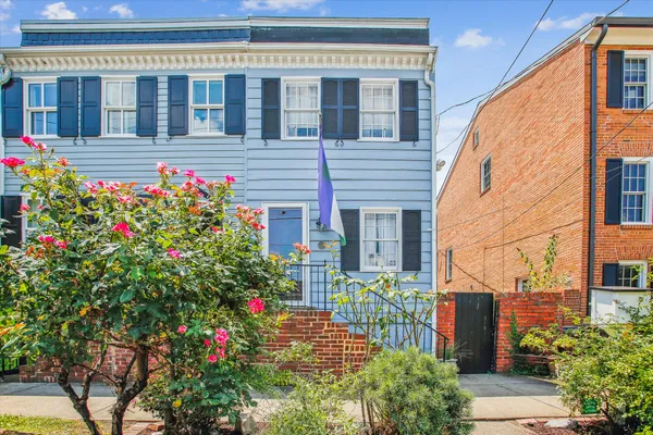 $4,500 | 212 Franklin Street, Alexandria, VA 22314
