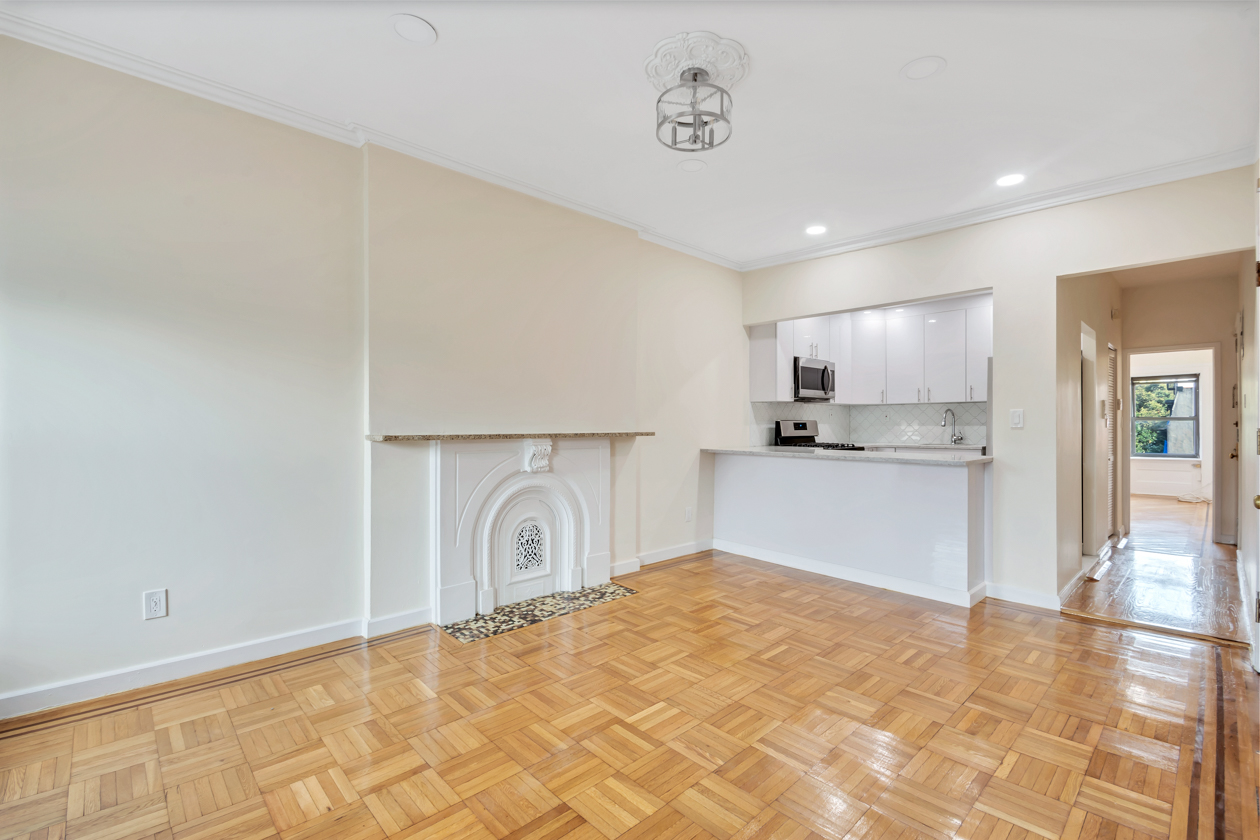 116 Gates Avenue, Unit 3 Brooklyn, NY 11238 - Photo 2 of 16