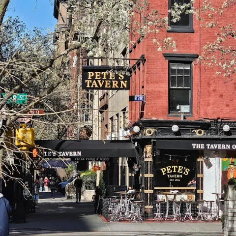 $865,000 | 130 East 18th Street, Unit 16A | Gramercy