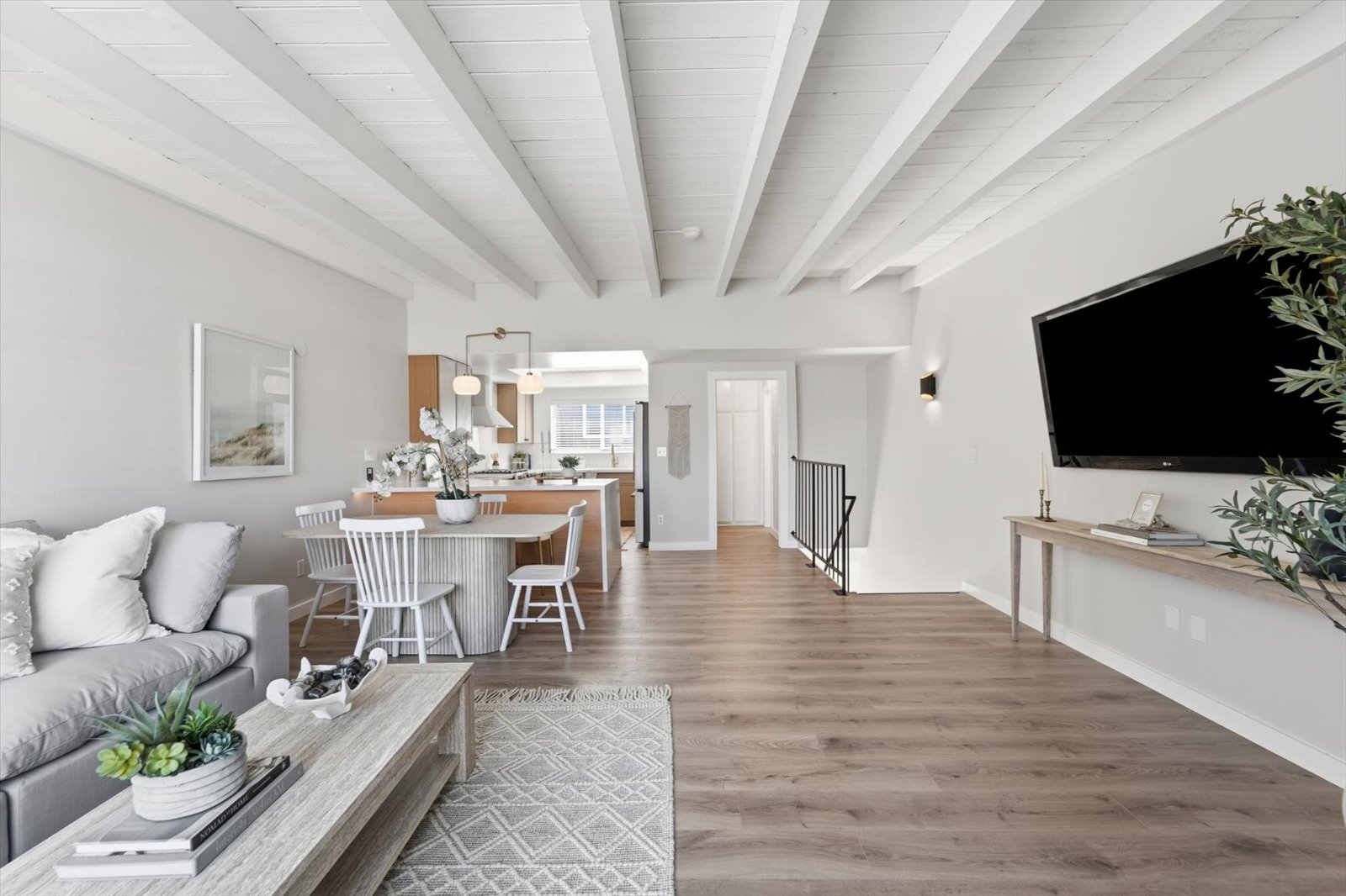 2305 Rockefeller Lane, Unit B Redondo Beach, CA 90278 - Photo 17 of 49
