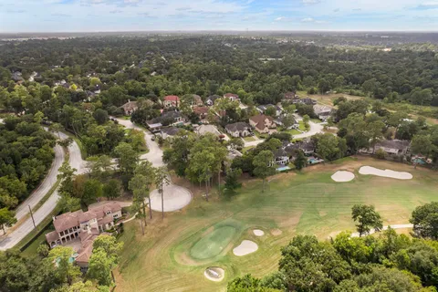 $975,000 | 16015 Fawn Vista, Houston, TX 77068