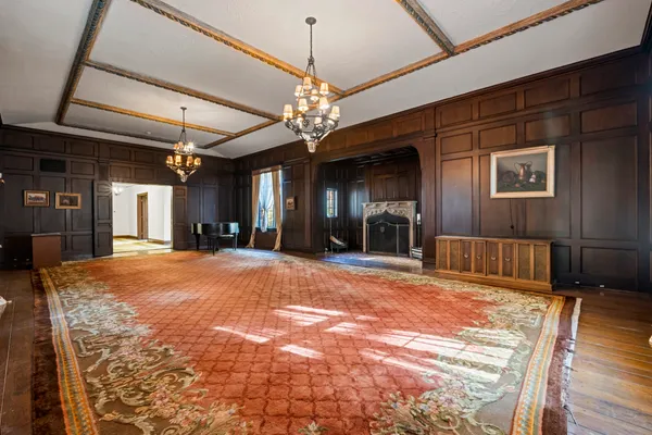 $1,150,000 | 113 Maple Avenue, Oil City, PA 16301