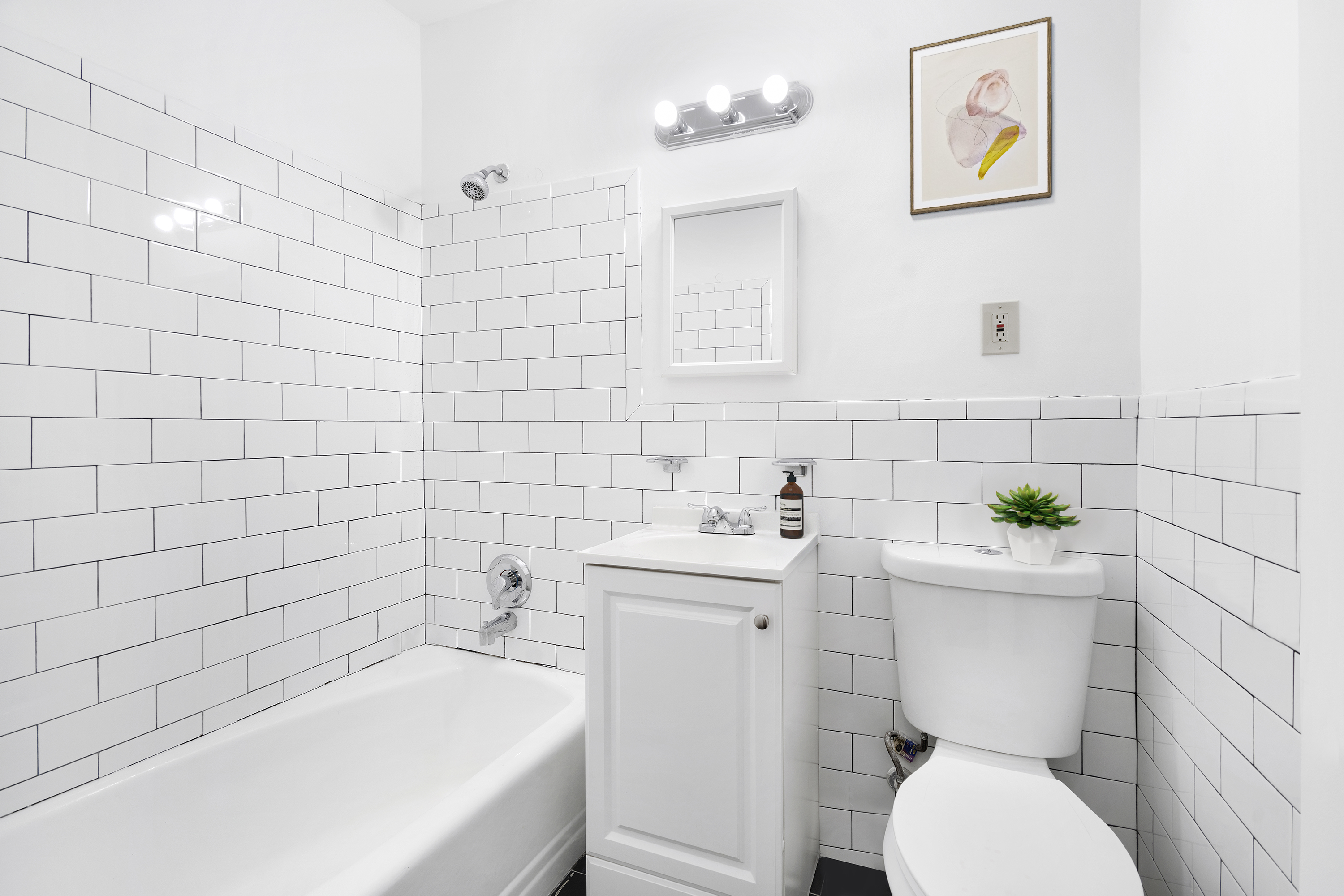 665 Thwaites Place, Unit 2V Bronx, NY 10467 - Photo 4 of 6