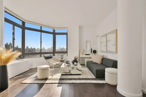 $1,350,000 | 225 West 83rd Street, Unit 20Z | Upper West Side