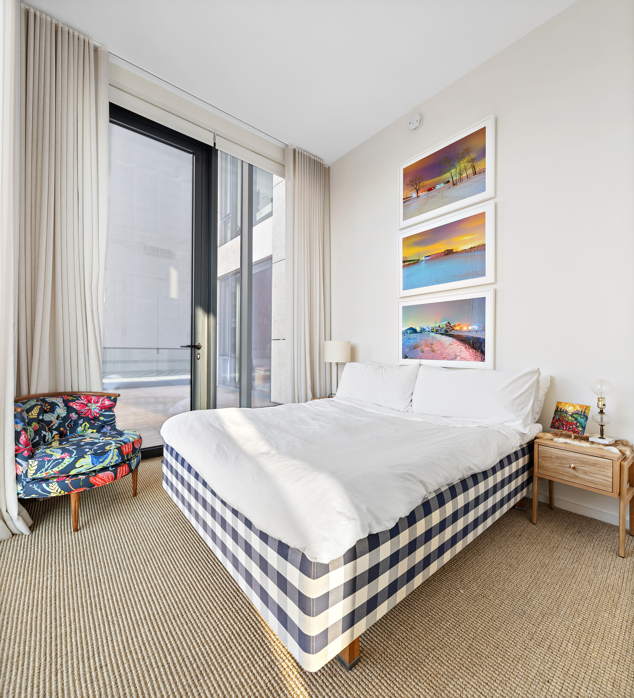 570 Broome Street, Unit PHA Manhattan, NY 10013 - Photo 17 of 22 a bedroom with a bed and a window