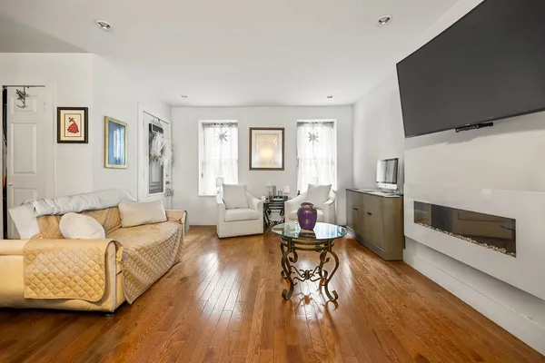 $2,100,000 | 621 Putnam Avenue | Bedford-Stuyvesant