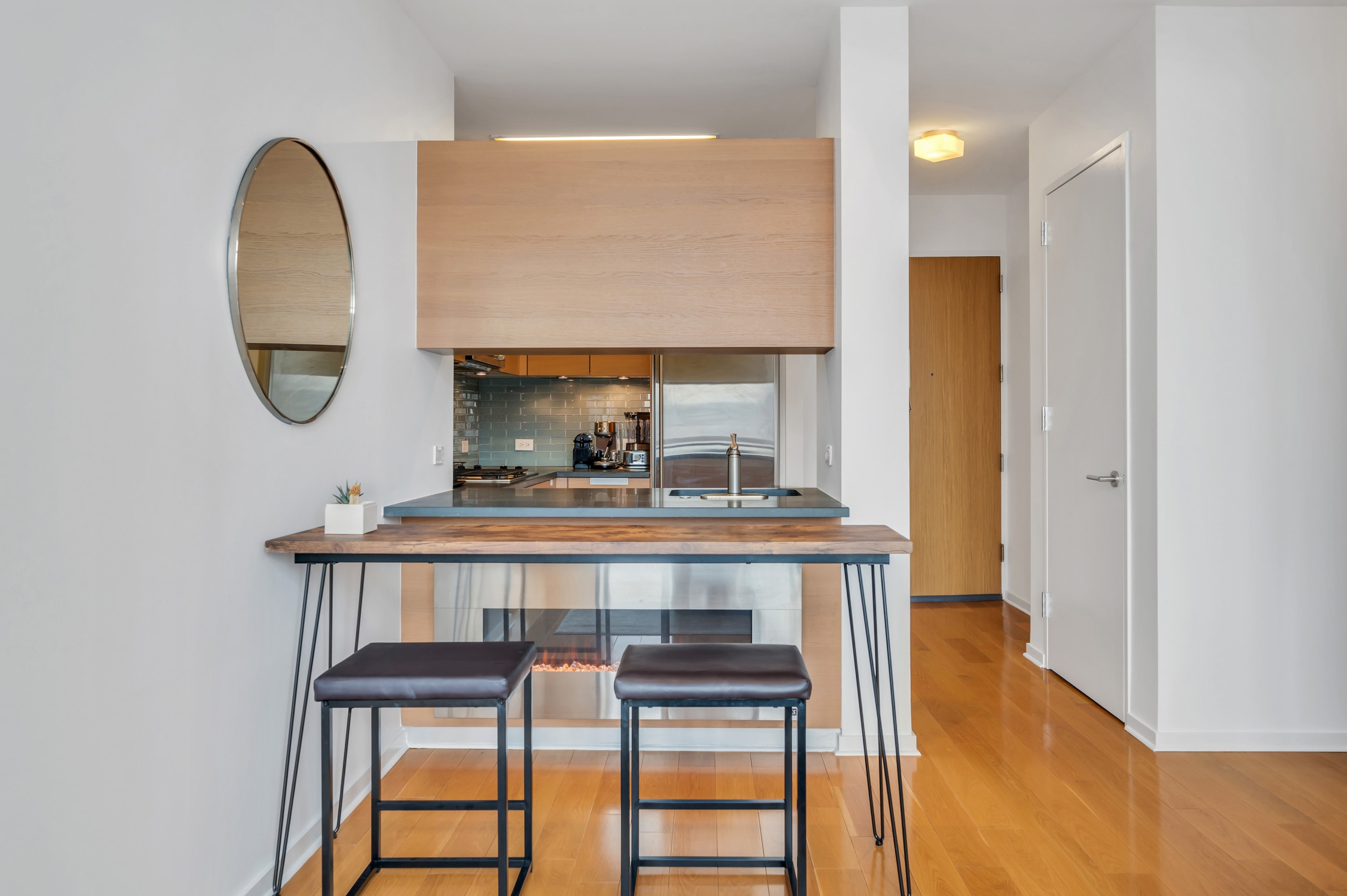 310 West 52nd Street, Unit 16C Manhattan, NY 10019 - Photo 4 of 13
