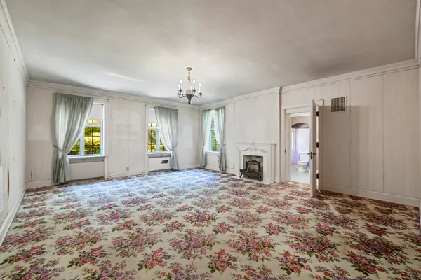 $1,150,000 | 113 Maple Avenue, Oil City, PA 16301