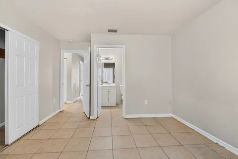 $750,000 | 812 Northwest 70th Street, Miami, FL 33150