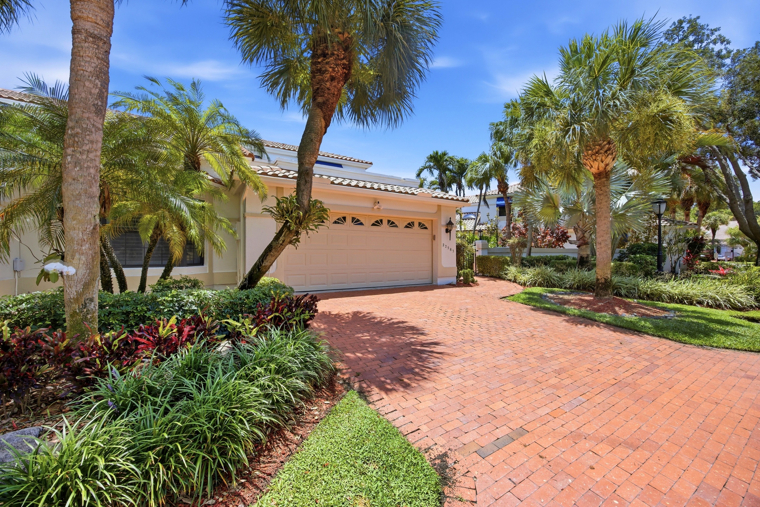 22583 Caravelle Circle Boca Raton, FL 33433 - Photo 4 of 78