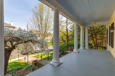 a view of an entryway with garden