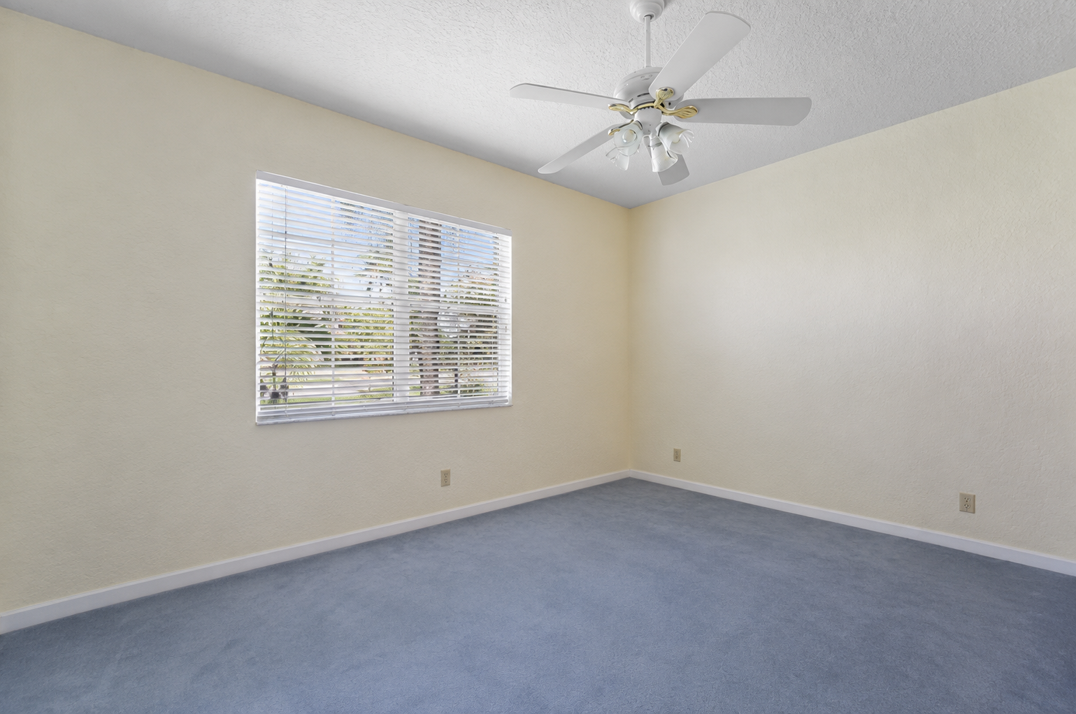 18652 Ocean Mist Drive Boca Raton, FL 33498 - Photo 17 of 25