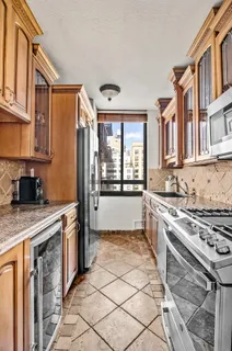 $7,500 | 171 East 84th Street, Unit 11D | Upper East Side