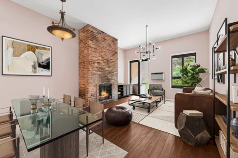 $2,050,000 | 228 West 21st Street, Unit 2 | Chelsea