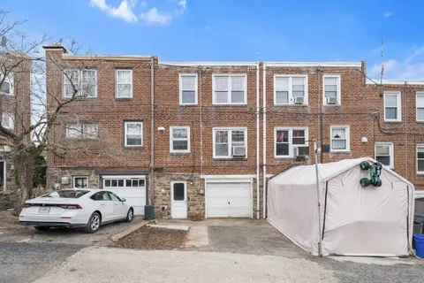 $199,000 | 223 St Laurence Road, Upper Darby, PA 19082