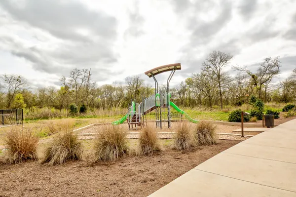 $331,000 | 5400 Daimler Drive, Austin, TX 78744