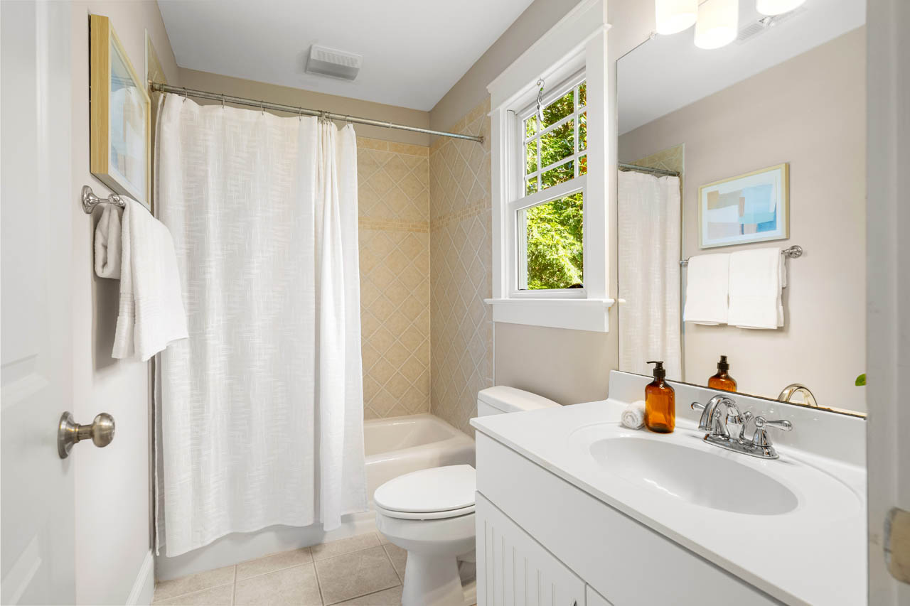 300 Long Meadows Road Chapel Hill, NC 27516 - Photo 30 of 42