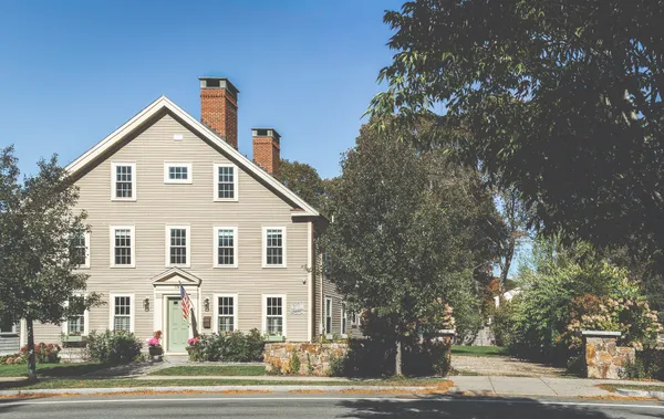 $1,549,000 | 176 Hale Street, Beverly, MA 01915