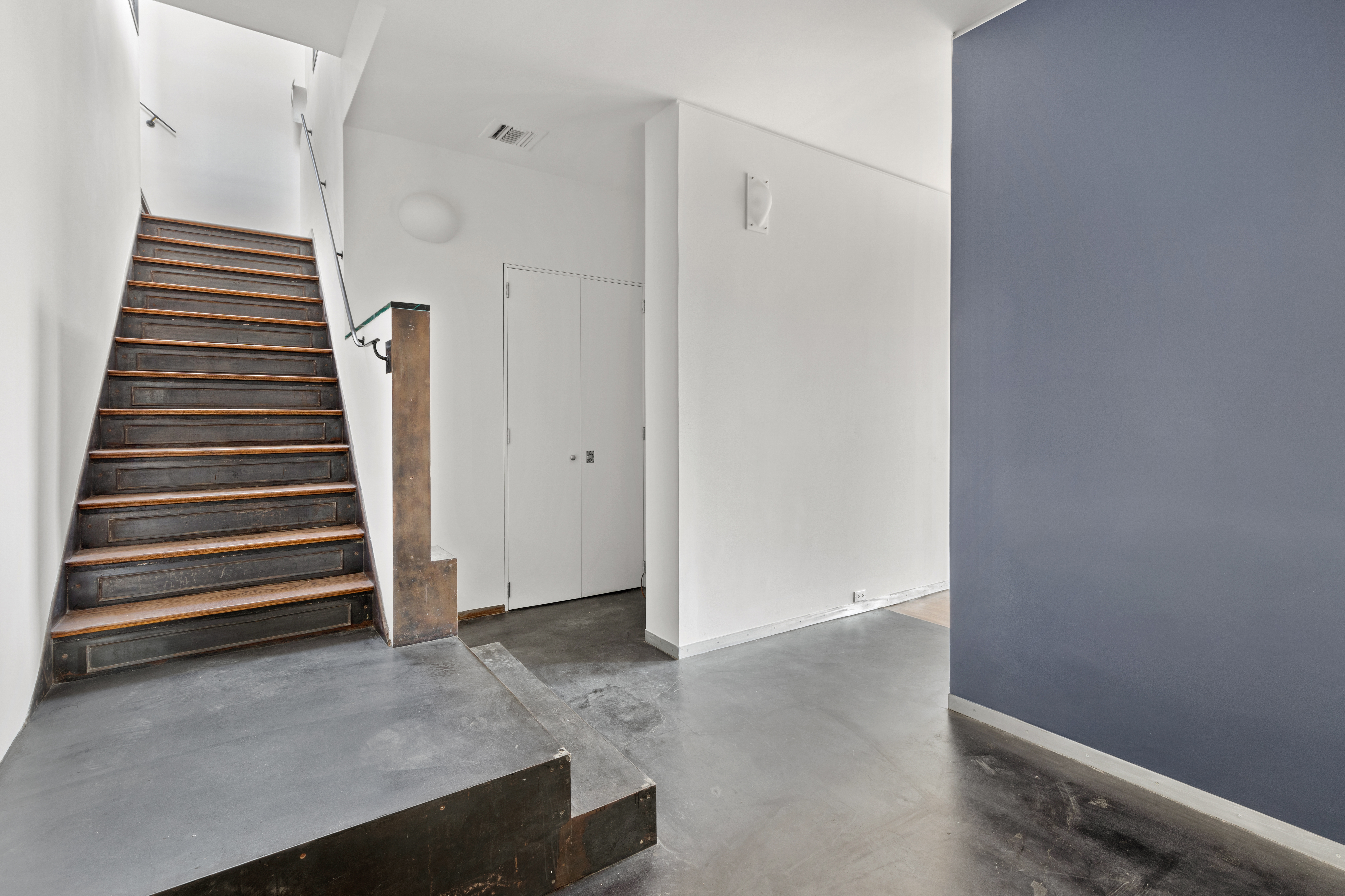 45 Christopher Street, Unit PHD Manhattan, NY 10014 - Photo 5 of 14