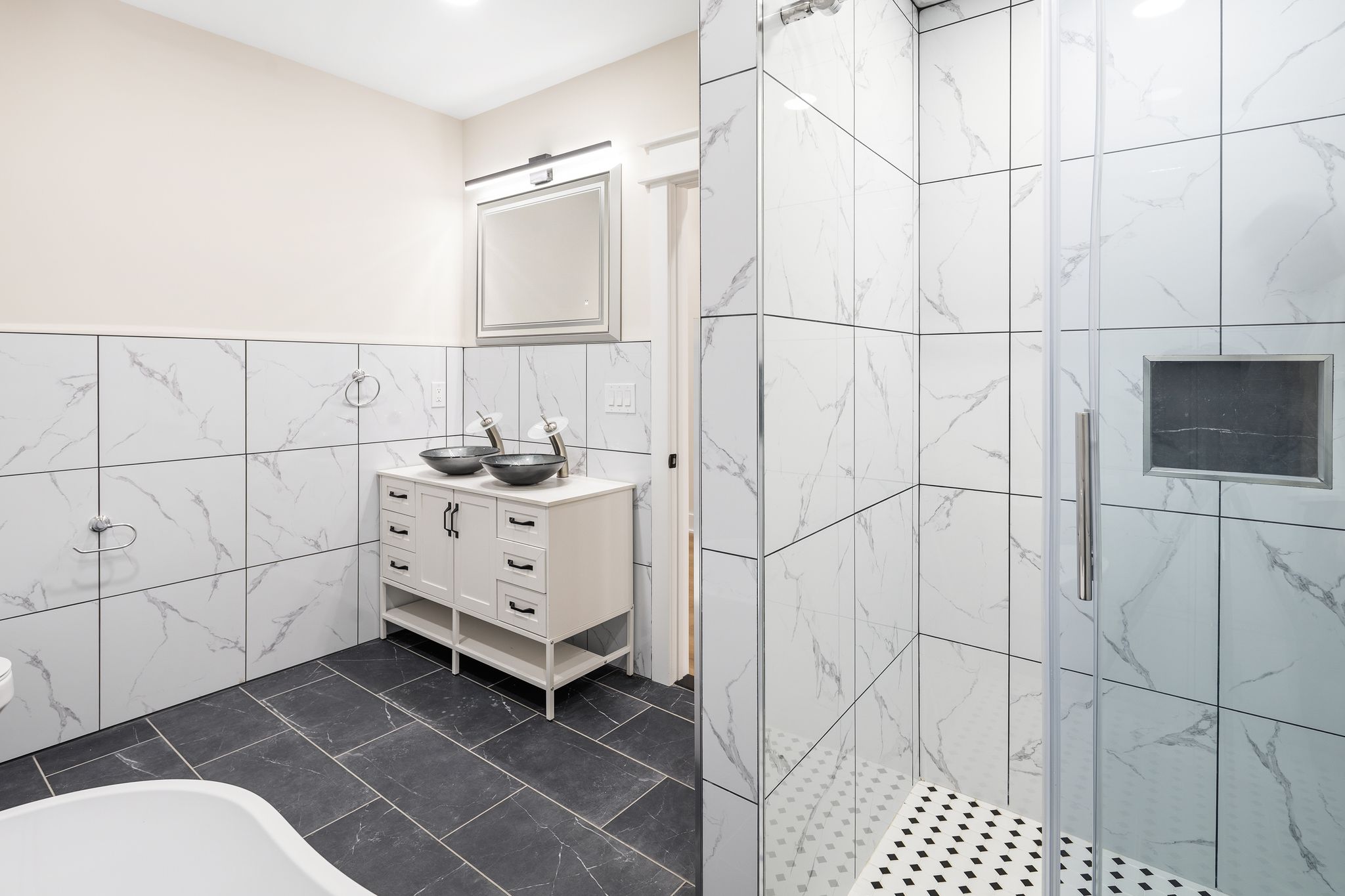 1731 Reed Street Philadelphia, PA 19146 - Photo 29 of 42