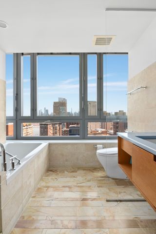 $1,950,000 | 2 River Terrace, Unit PH31F | Battery Park City