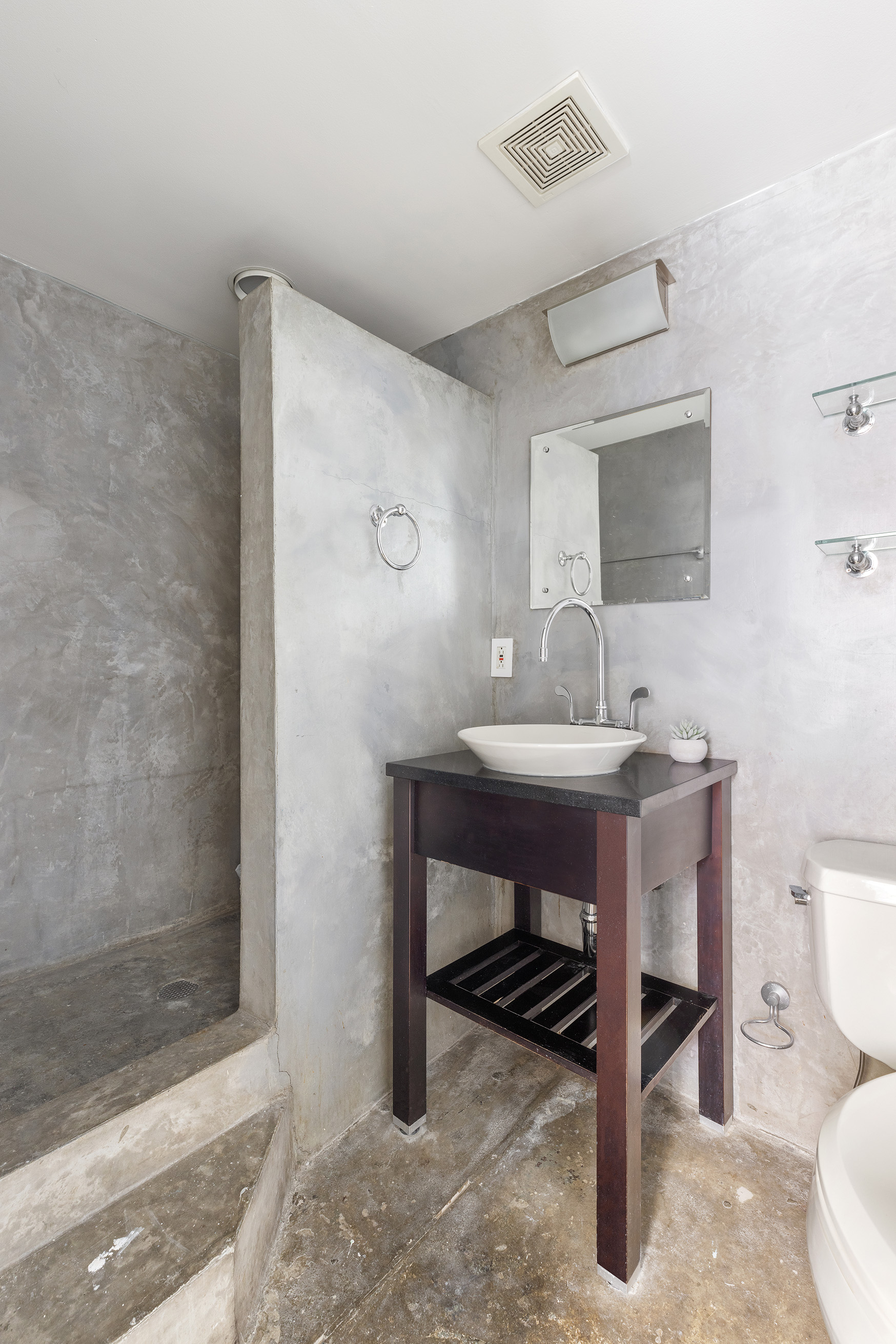 215 Bowery, Unit 2F/R Manhattan, NY 10002 - Photo 16 of 19