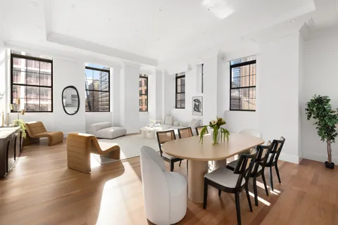$3,120,000 | 351 East 51st Street, Unit L5C | Midtown East