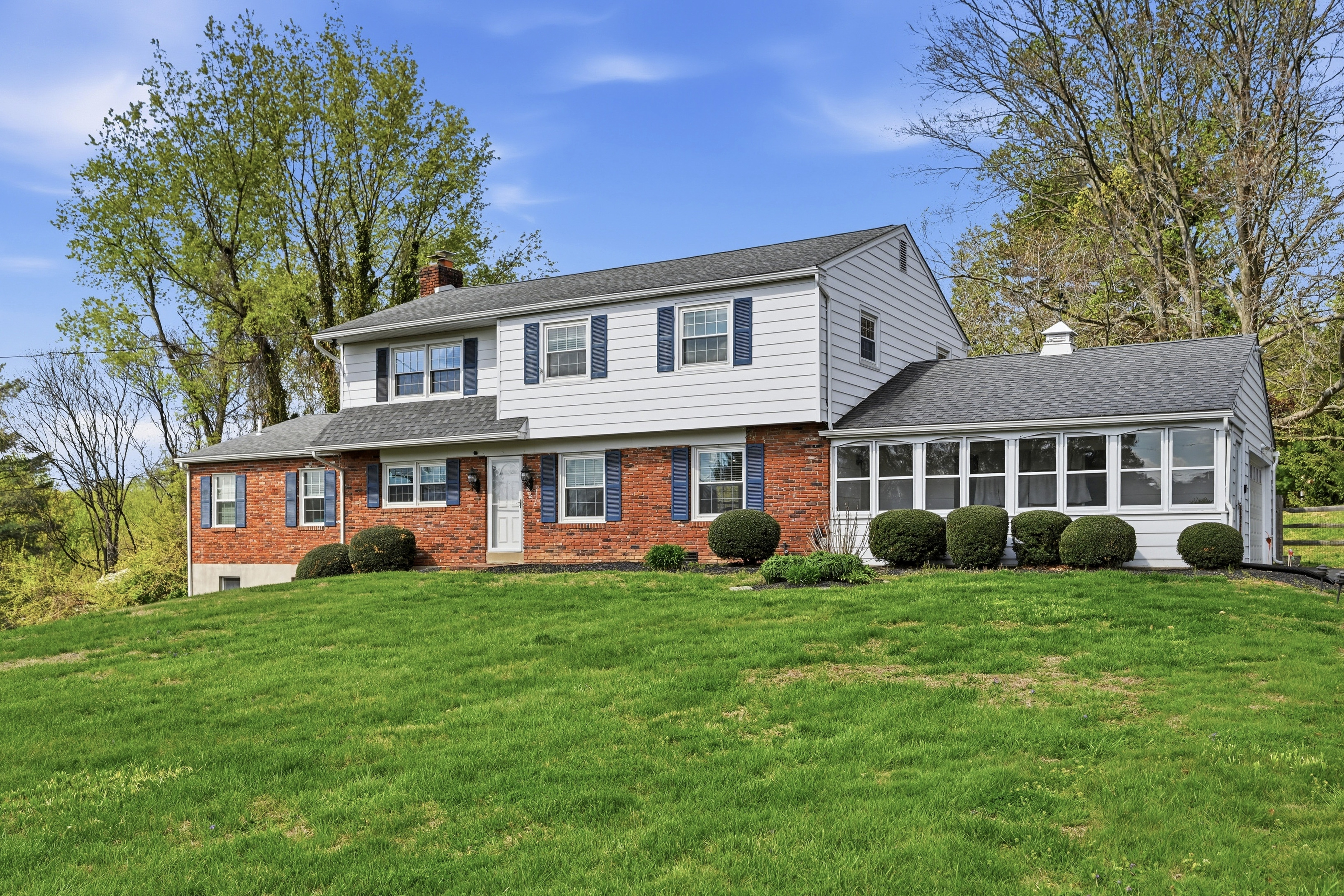 416 Spring Valley Road Media, PA 19063 - Photo 2 of 48 Gallery Image 2