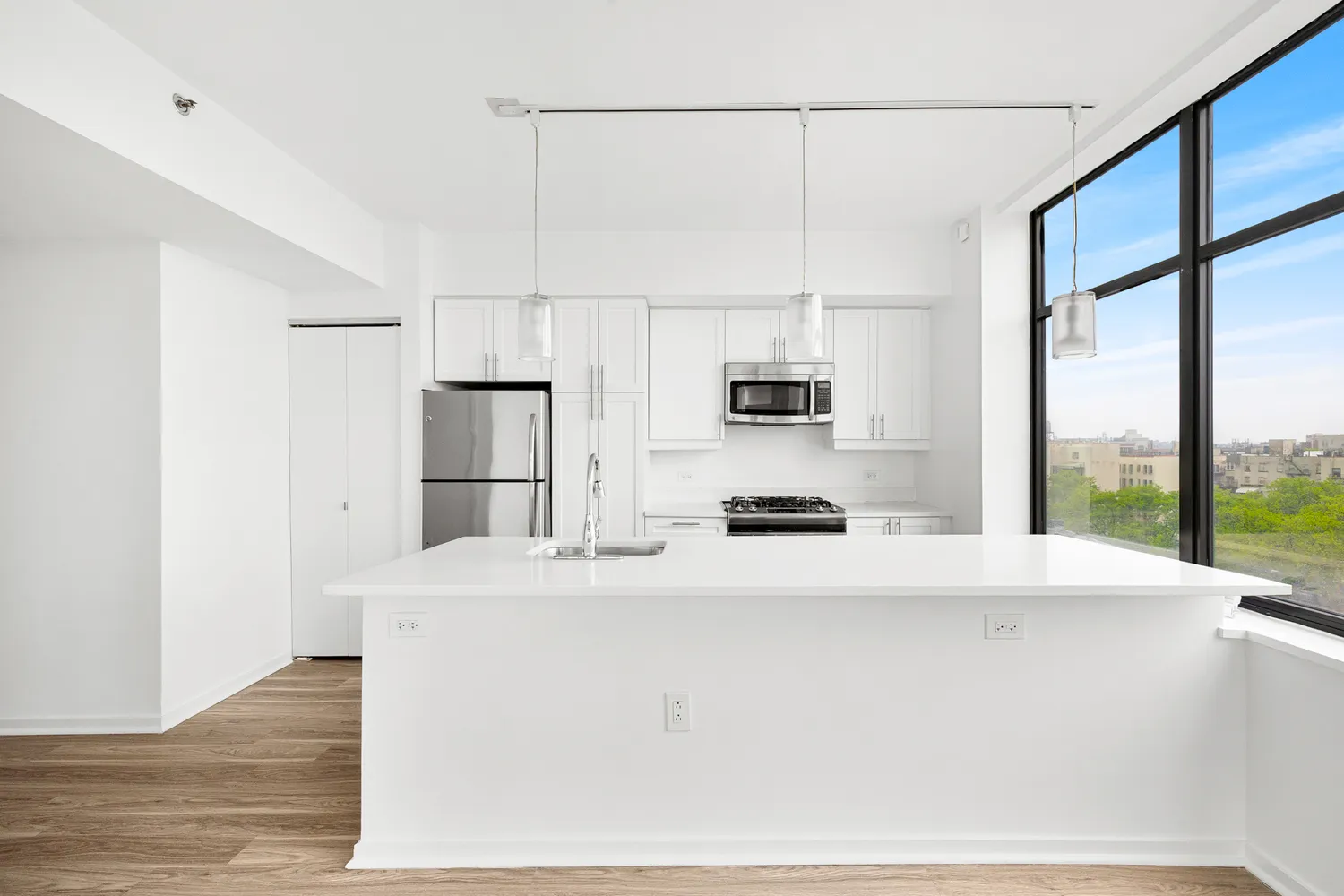 $4,999 | 424 Bedford Avenue, Unit 6B | Williamsburg