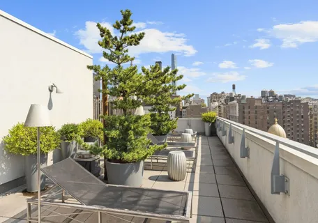 $1,599,000 | 125 West 21st Street, Unit 5B | Chelsea