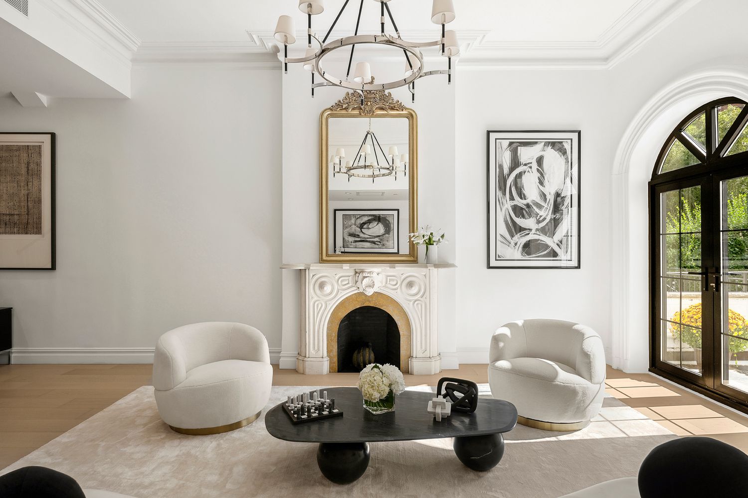 222 East 61st Street Manhattan, NY 10065 - Photo 2 of 30