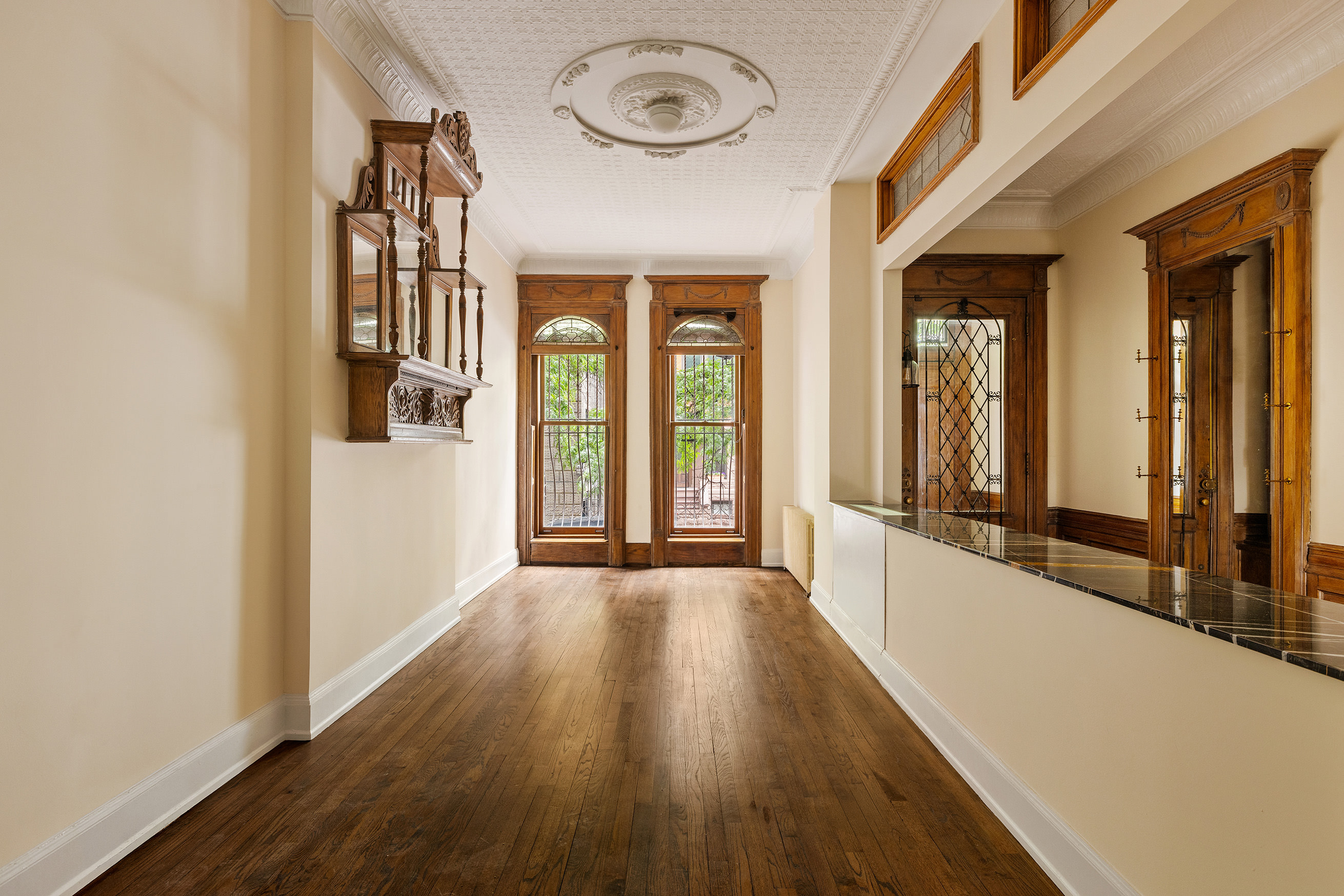 266 West 71st Street Manhattan, NY 10023 - Photo 3 of 16