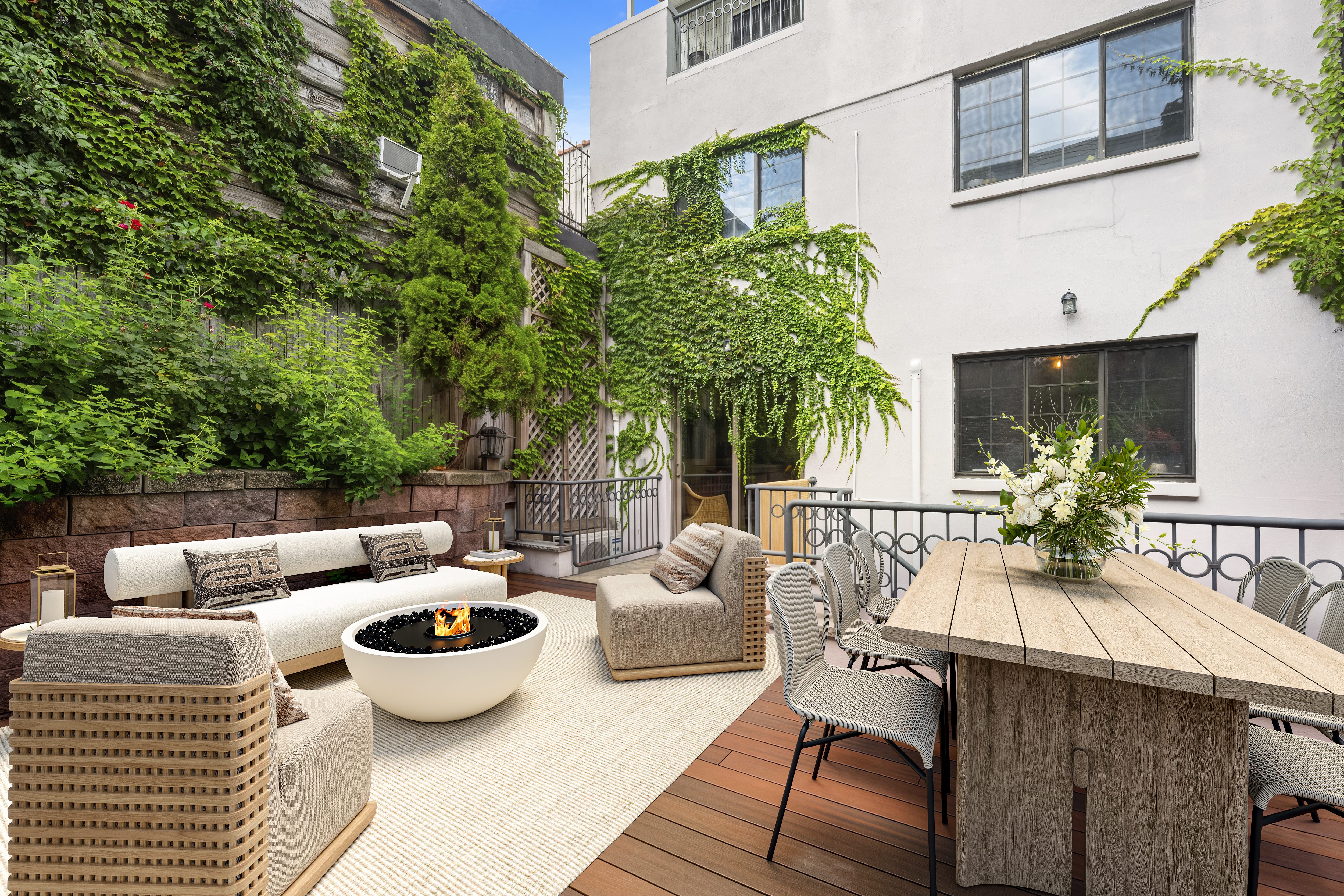 976 Metropolitan Avenue, Unit 1B Brooklyn, NY 11211 - Photo 1 of 16 Gallery Image 1