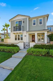 $1,379,000 | 21445 Hayley Lane, Huntington Beach, CA 92646