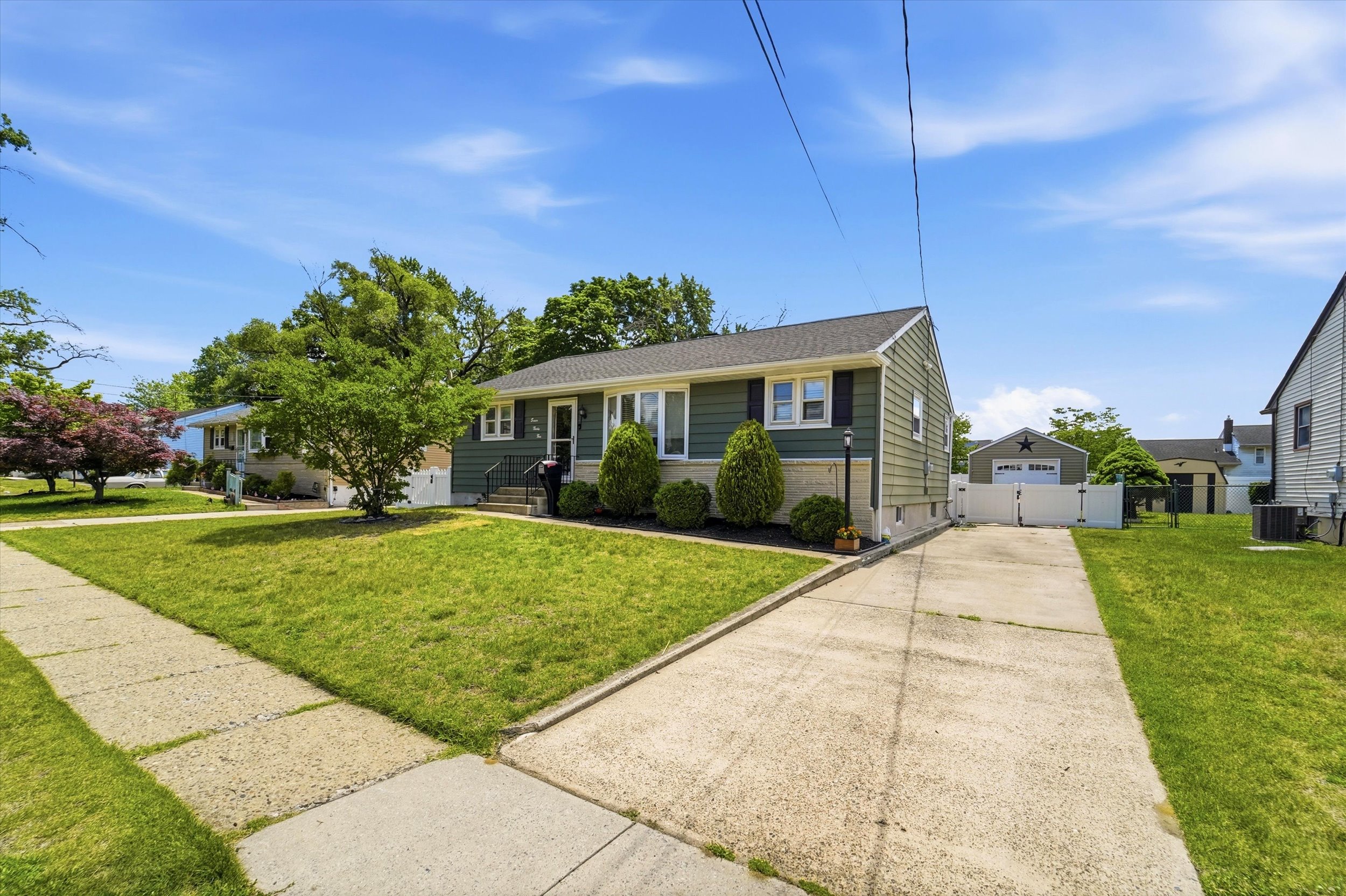 732 West 3rd Avenue Runnemede, NJ 08078 - Photo 1 of 15