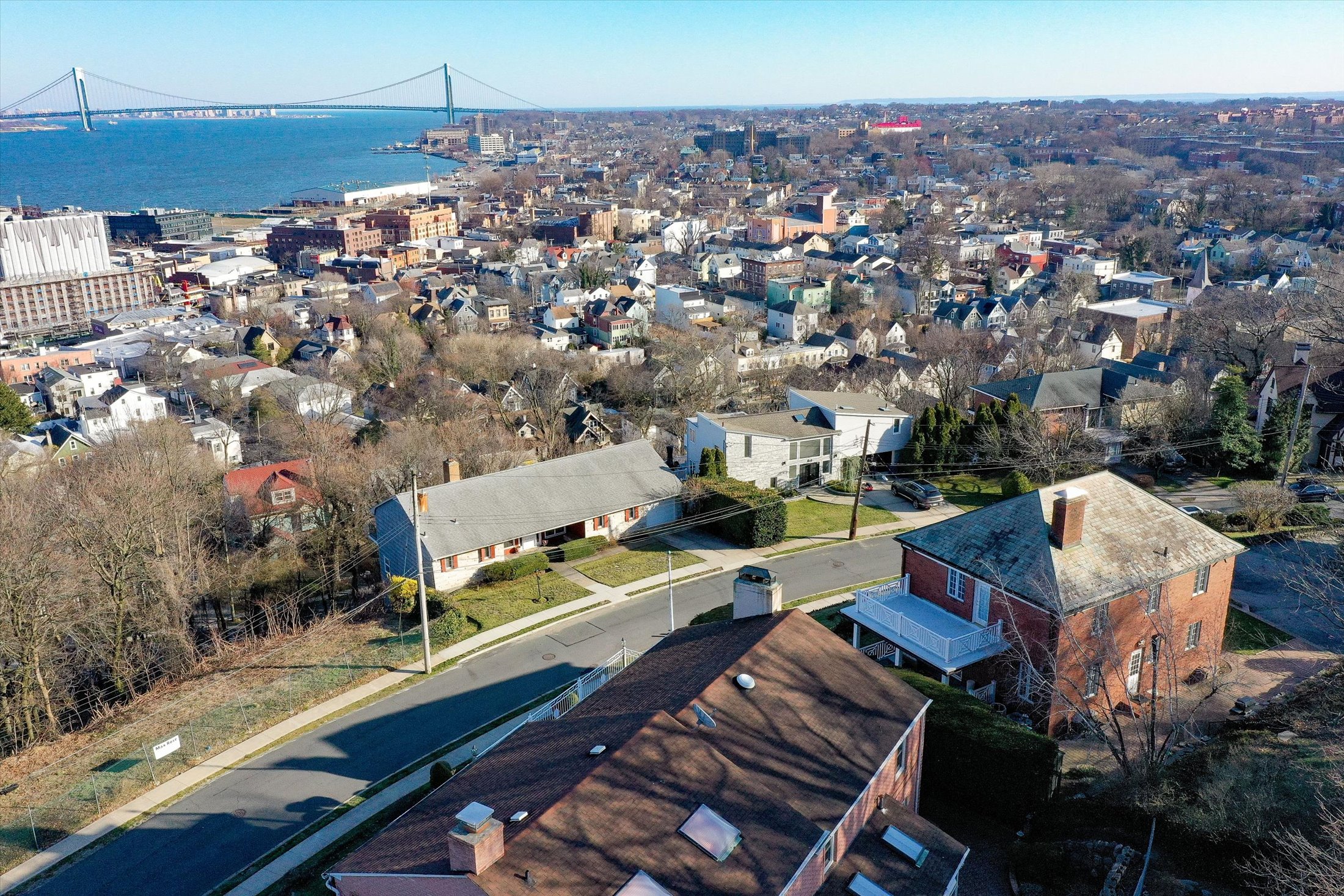 89 Nixon Avenue Staten Island, NY 10304 - Photo 34 of 35