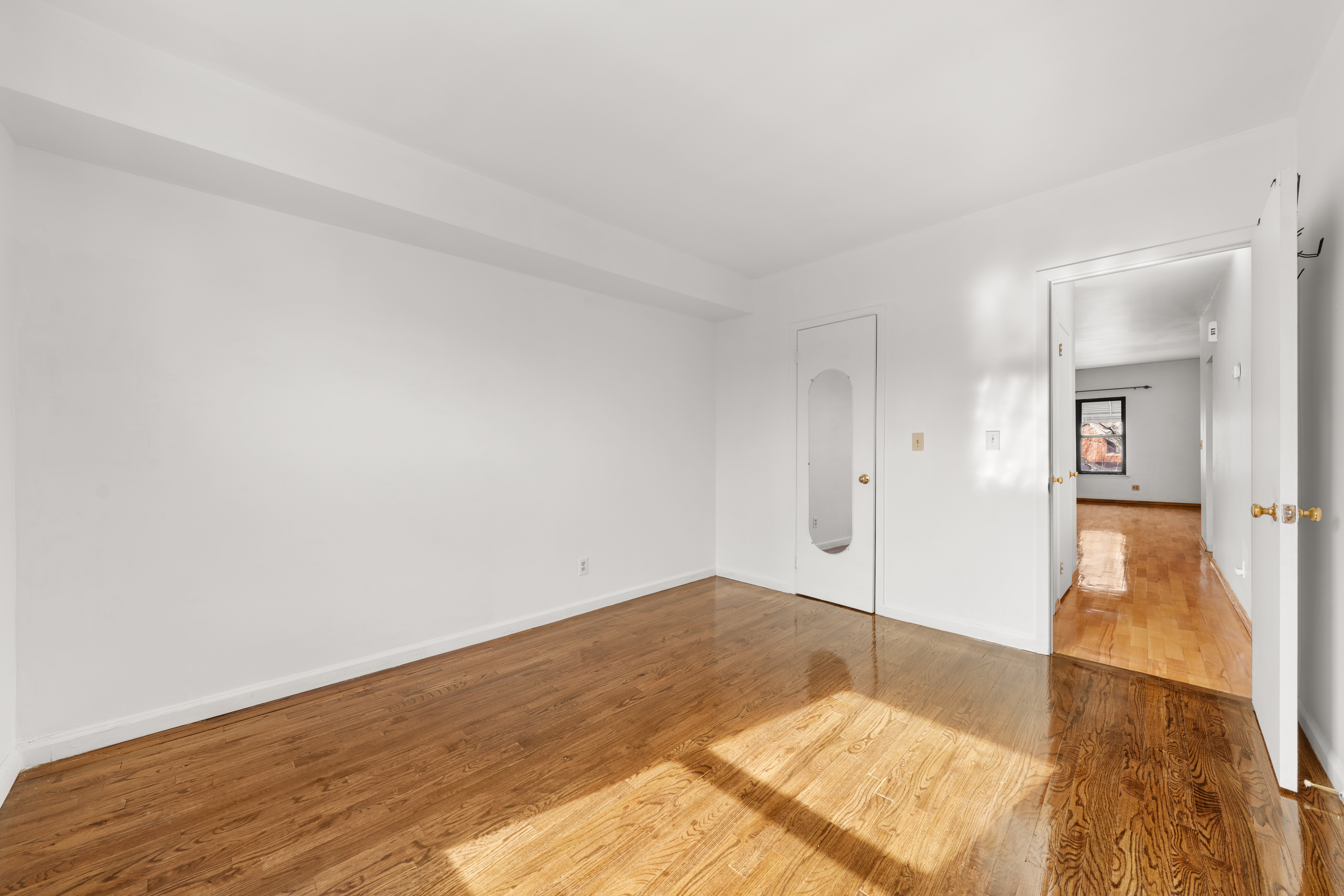 1050 Dekalb Avenue, Unit 2 Brooklyn, NY 11221 - Photo 6 of 10 a view of empty room