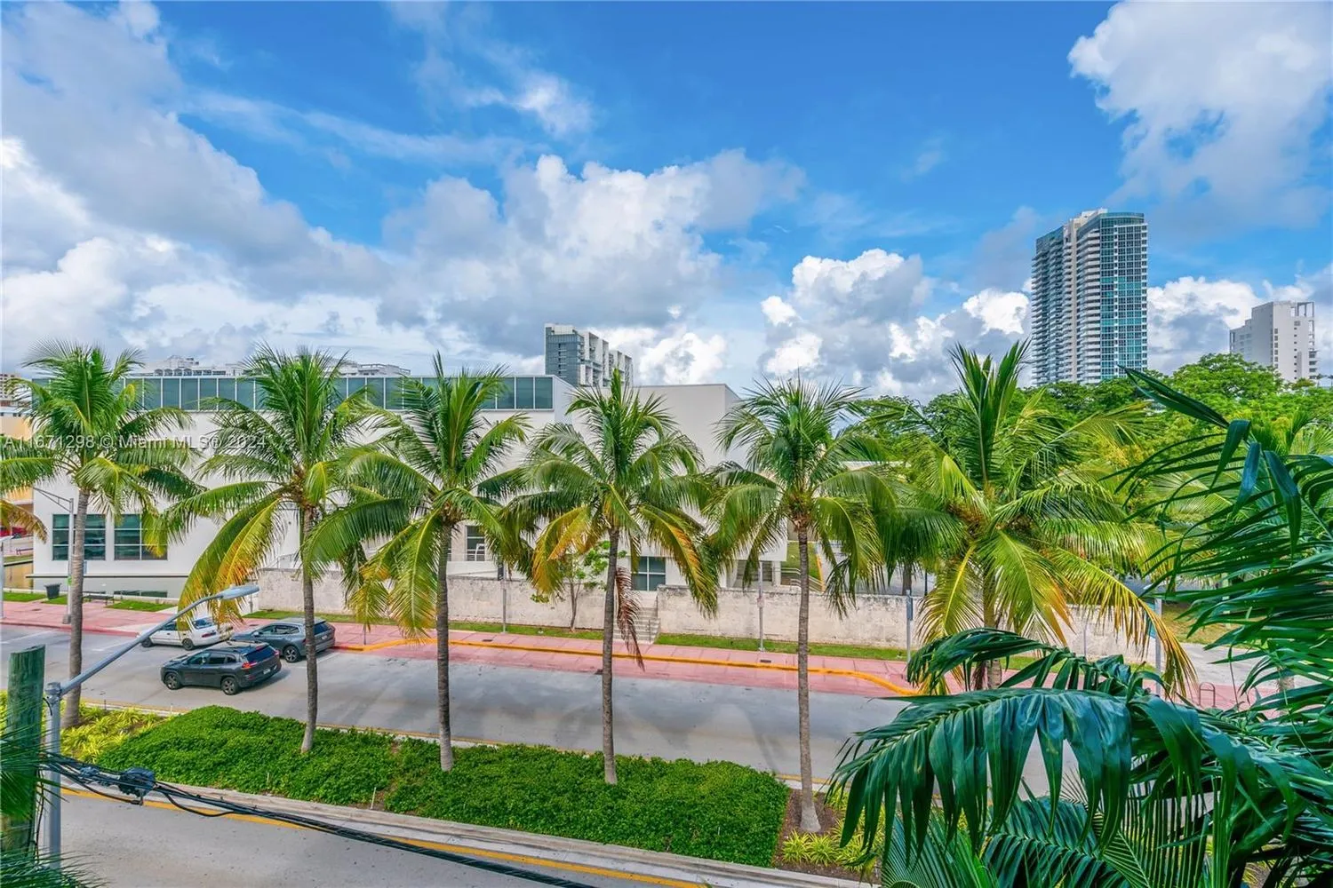 $1,050,000 | 2100 Park Avenue, Unit 301, Miami Beach, FL 33139