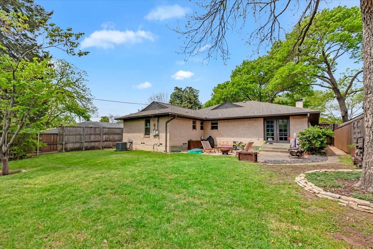 8030 Hunnicut Road Dallas, TX 75228 - Photo 27 of 30 Gallery Image 27